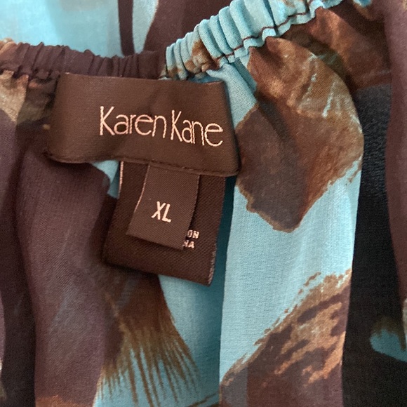 Karen Kane silk blouse - Picture 7 of 13